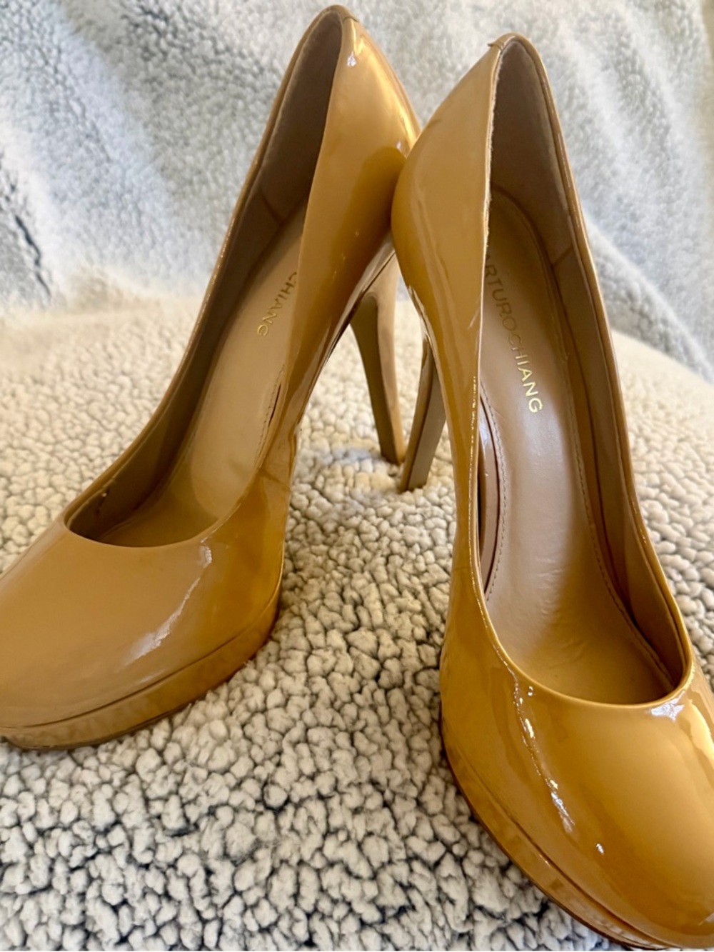 Arturo Chiang Tan Patent Leather High Heel Pumps